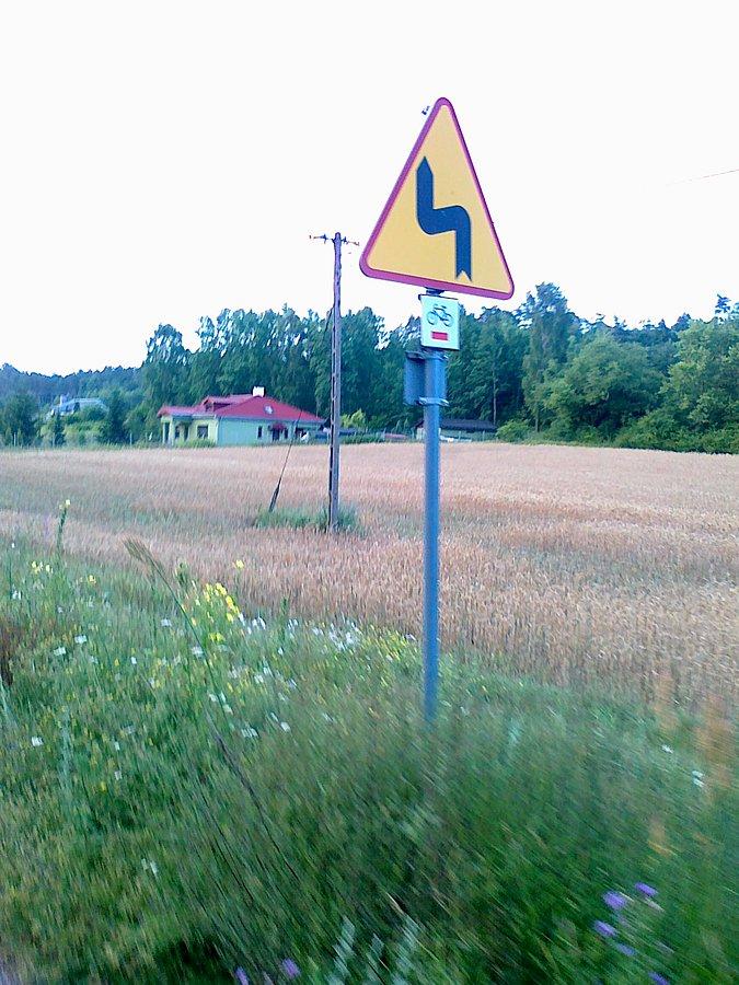 Jechałam czerwonym szlakiem rowerowym