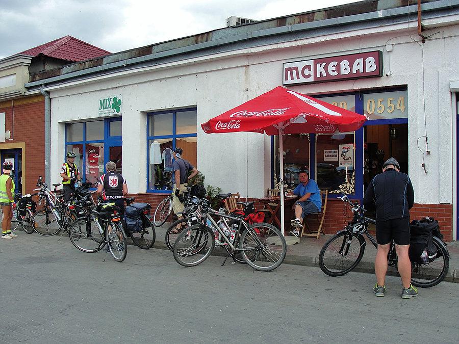 Wycieczka rowerowa. Miejsce docelowe - Pałac Rosenbergów w Klecewie