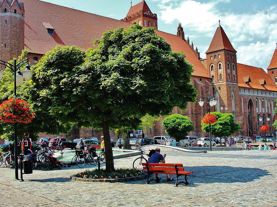 Wycieczka rowerowa. Miejsce docelowe - Pałac Rosenbergów w Klecewie
