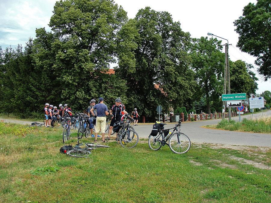 Wycieczka rowerowa. Miejsce docelowe - Pałac Rosenbergów w Klecewie