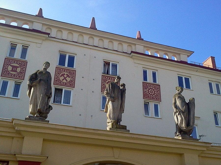 Ci też patrzą