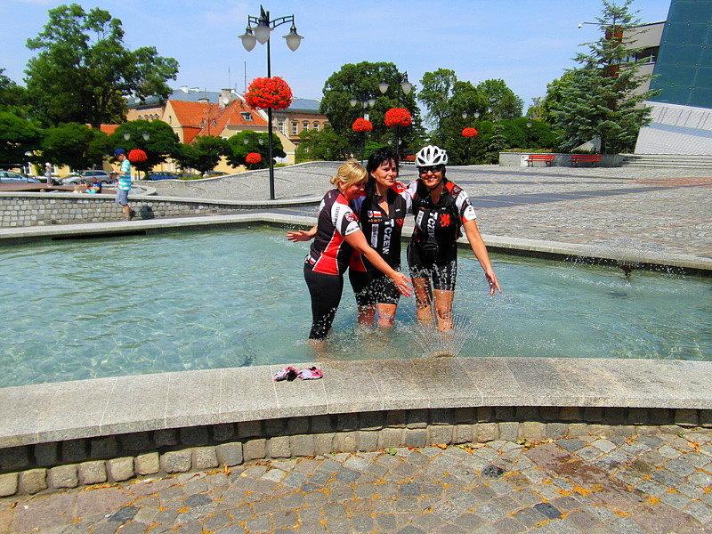 Chłodzenie w fontannie - Kwidzyn