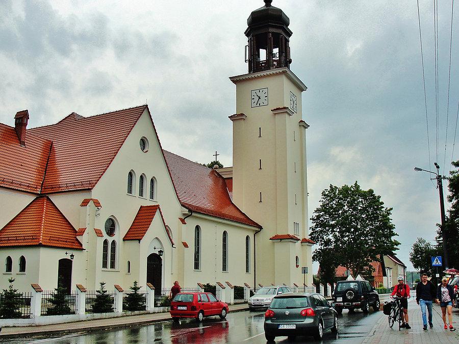 Browar Przystanek Tleń. Kościół parafialny w Tleniu