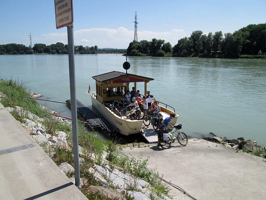 Kolejny rowerowy prom