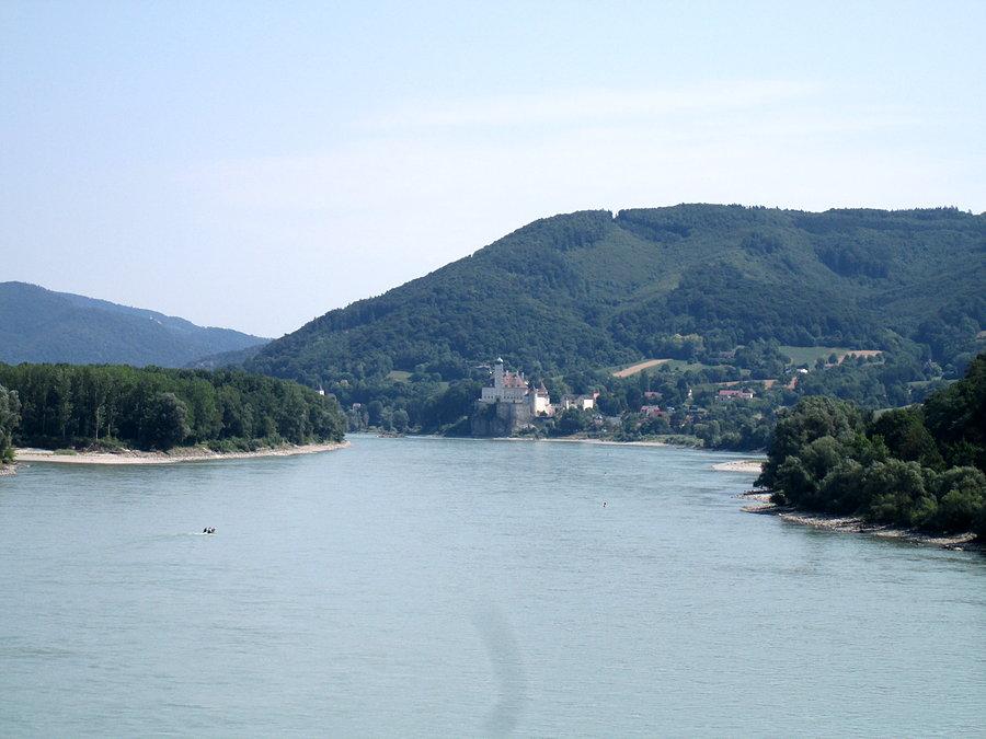 Schloss Schönbühel