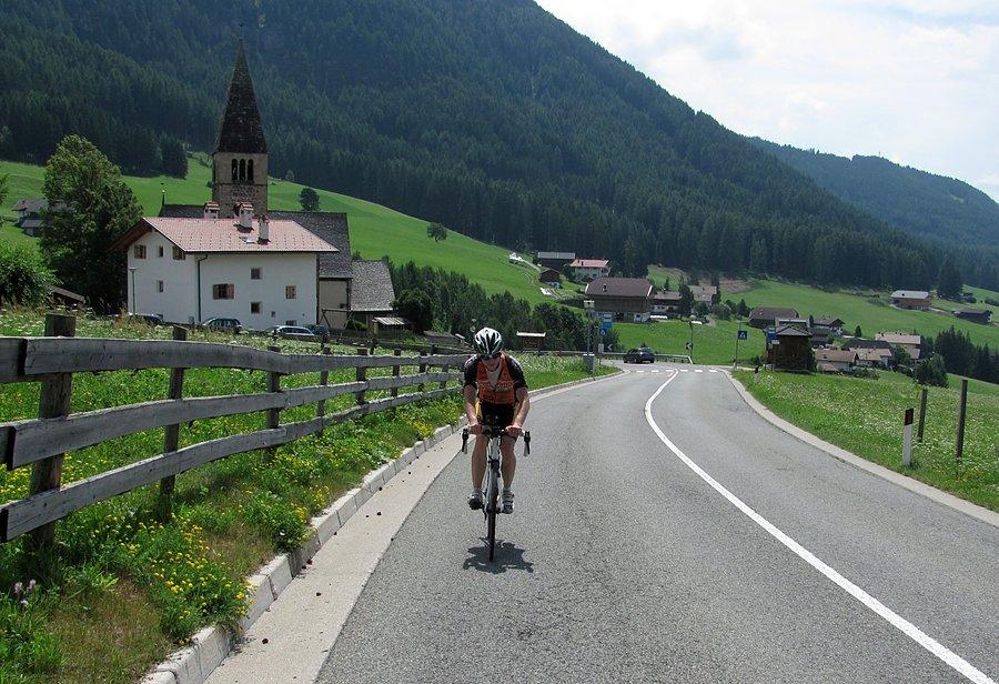 Ostatnie kilometry na Passo Pinei