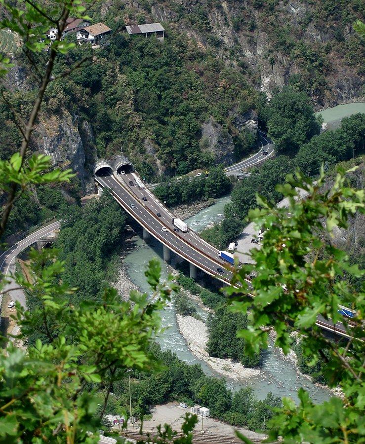 Autostrada w dole