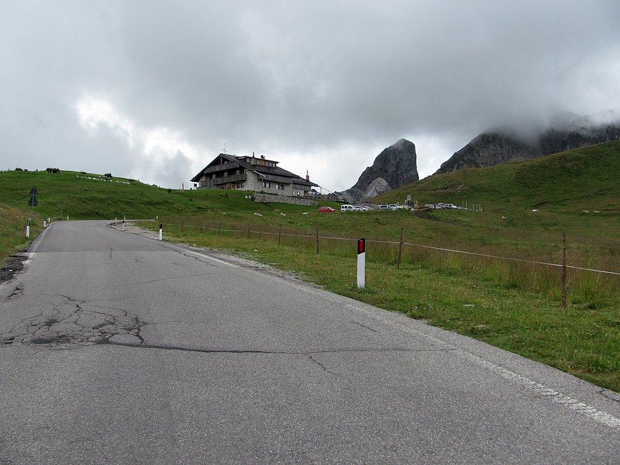 Ostatnie metry na Passo Giau