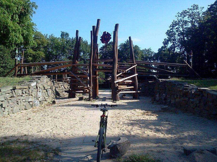 Karwina, plac zabaw