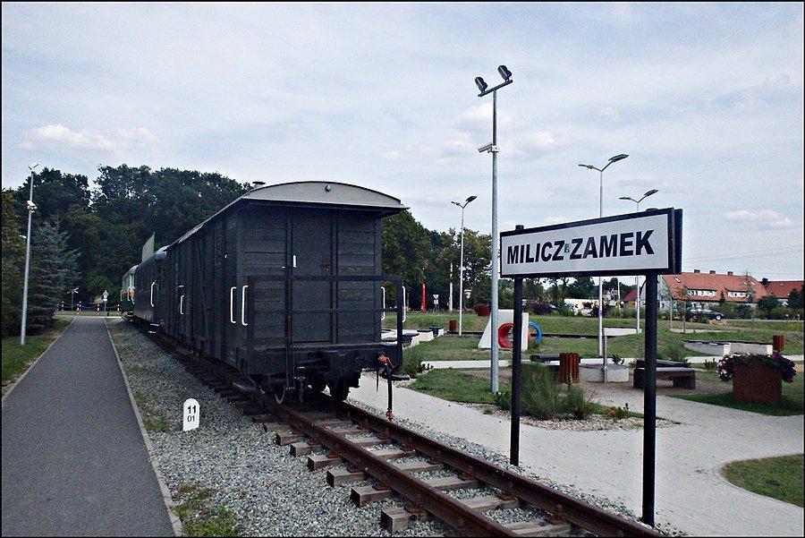 Koniec trasy rowerowej szlakiem dawnej kolei wąskotorowej