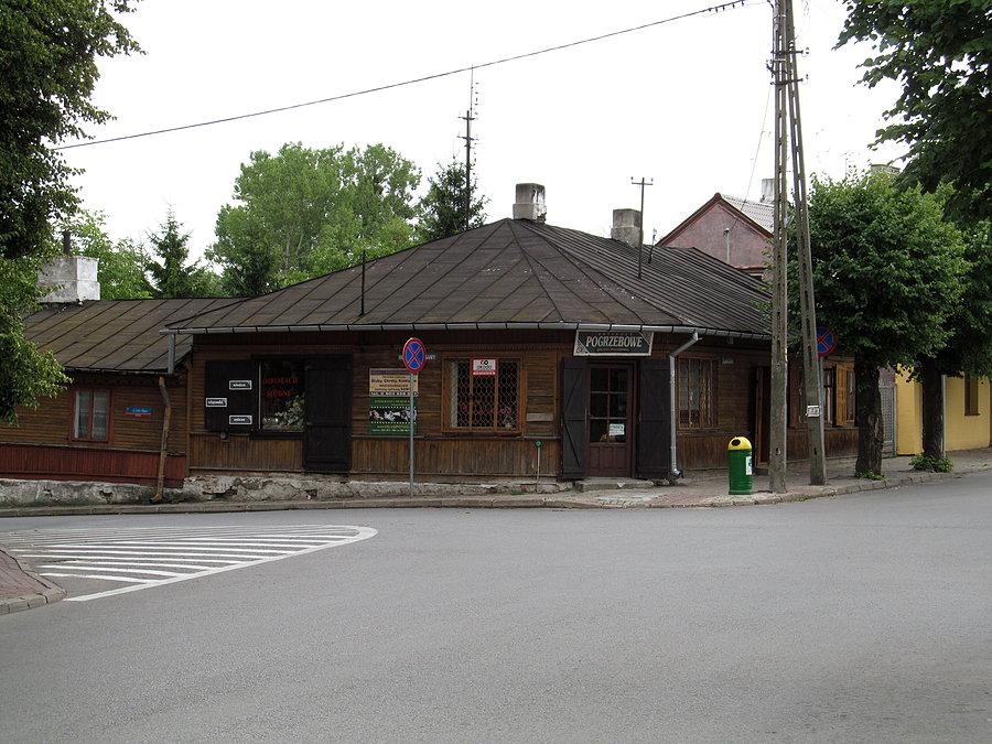 Nasielsk - ten budynek jakoś mnie ują szczególnie niewiedząc czemu ?