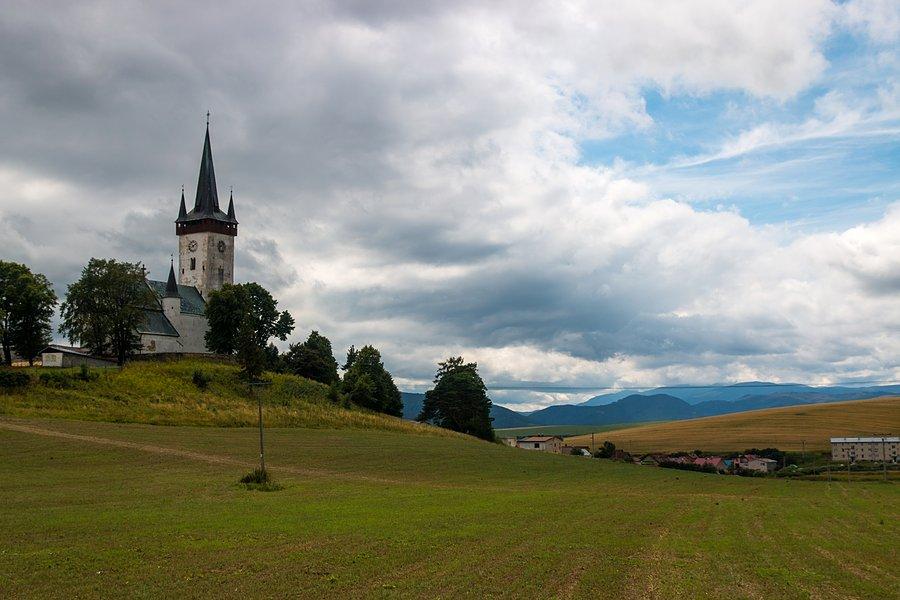 Kolejny kościół po drodze
