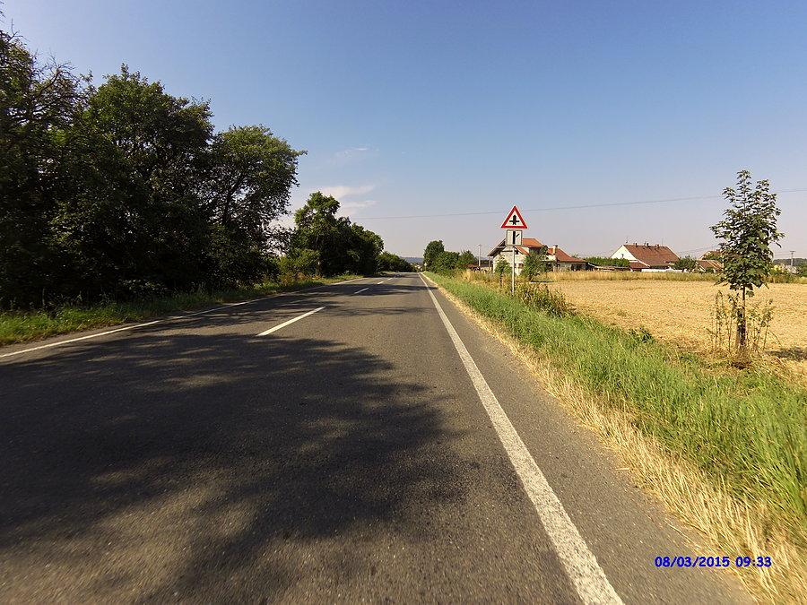 Zjeżdżam do Hlucina