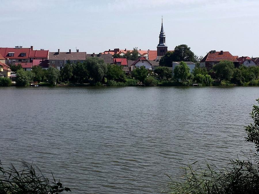 Jezioro Panieńskie w Pełczycach