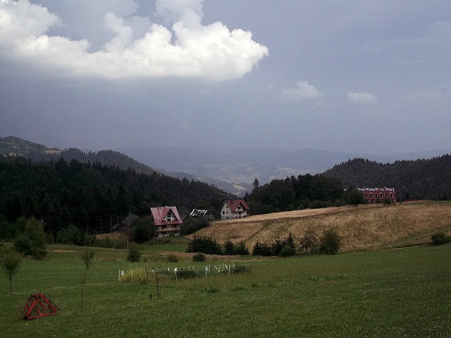 Dookoła szalały burze