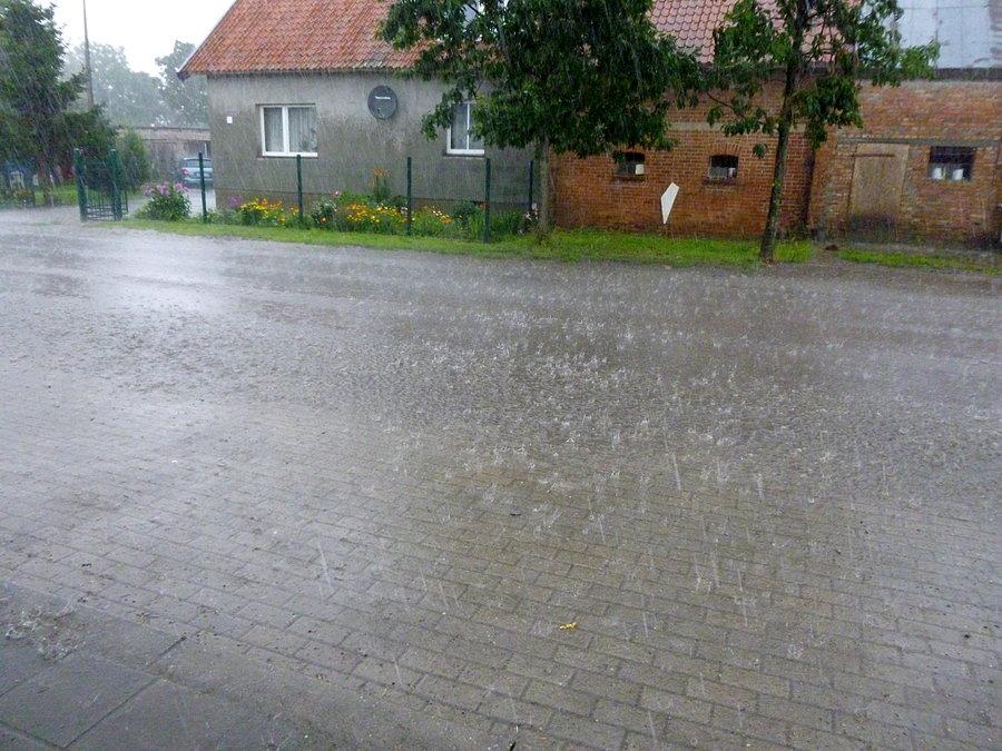 Walnęło gradem