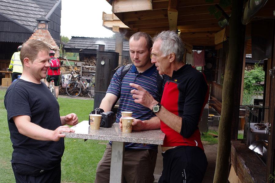 Z Mateuszem i Bartkiem na pit stopie Mini Orbity 2015 w Kamyku