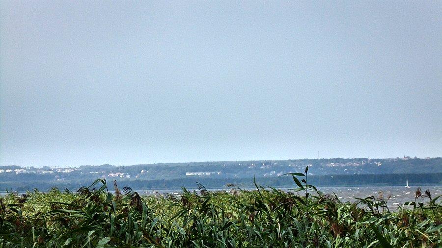 Widok na Jezioro Dąbie i Szczecin