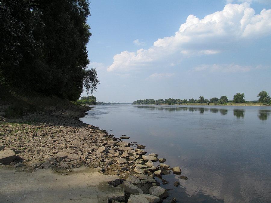 A Wisły troche mało - baliśmy się ze prom w Nieszawie nie kursuje