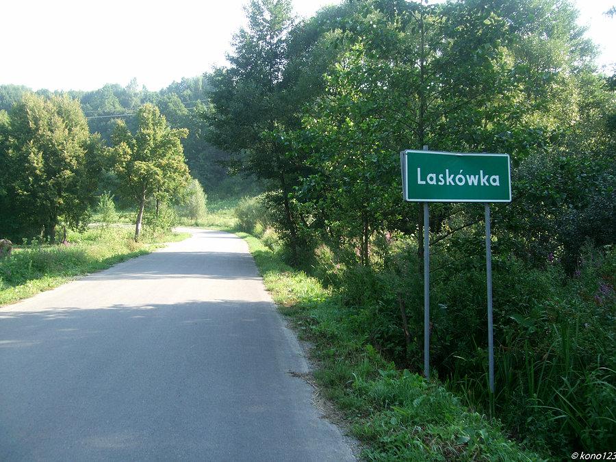 Przez Laskówkę