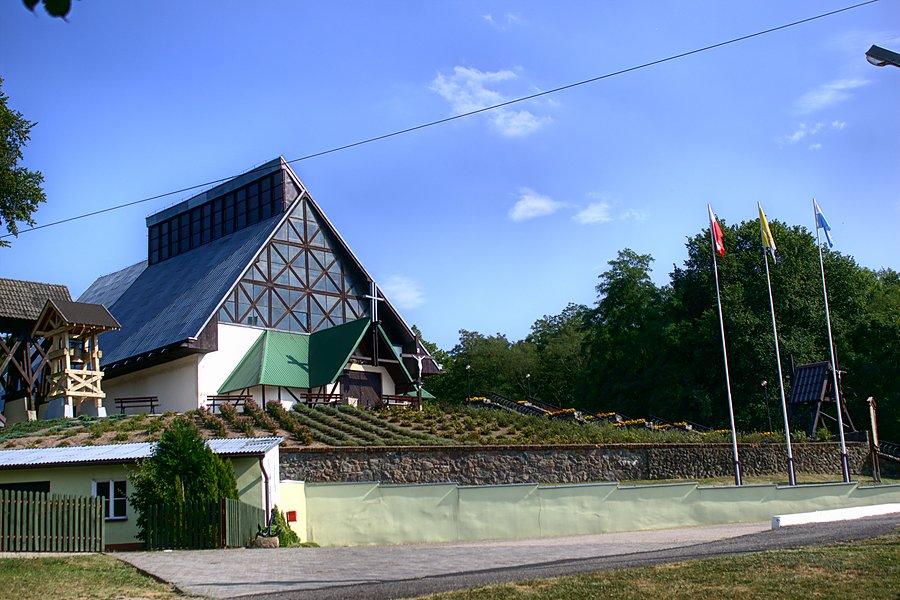 Sanktuarium Maryjne w Siekierkach