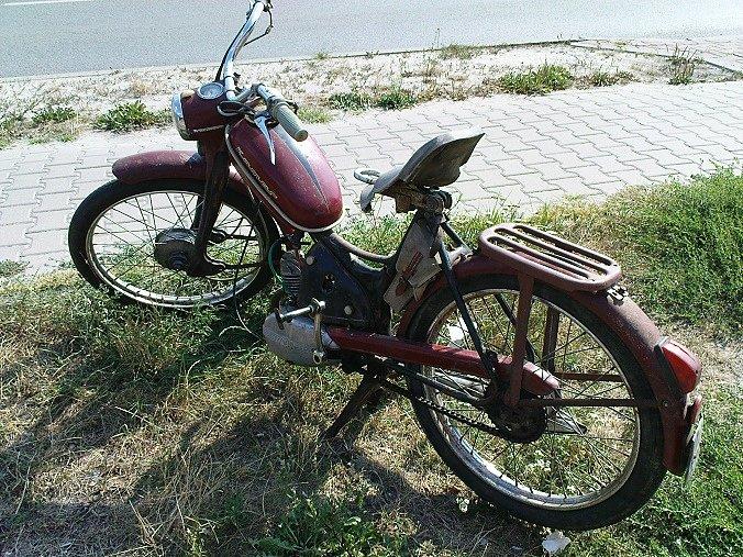 Mimo,że mam już trochę latek to nie pamiętam takich modeli Komarków w użyciu