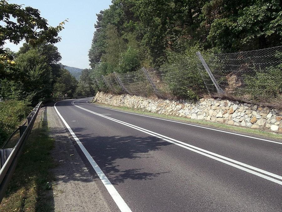 Wąska i ruchliwa DK 75