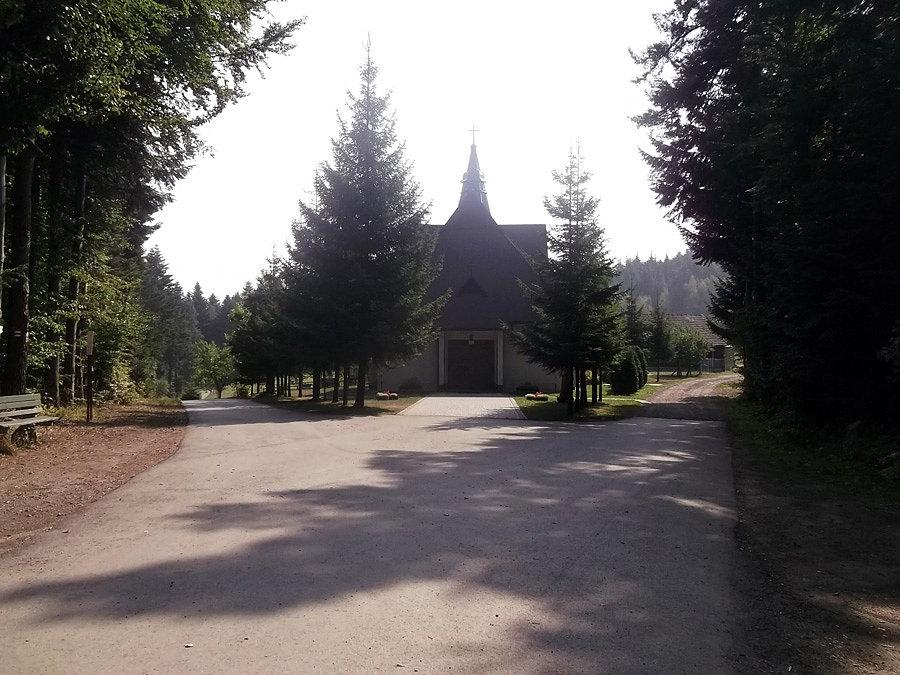 Kapliczka - koniec terenu