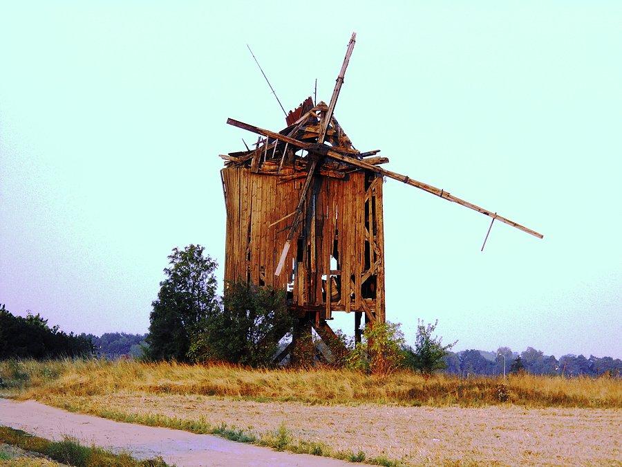 Wiatrak w Mrowinie