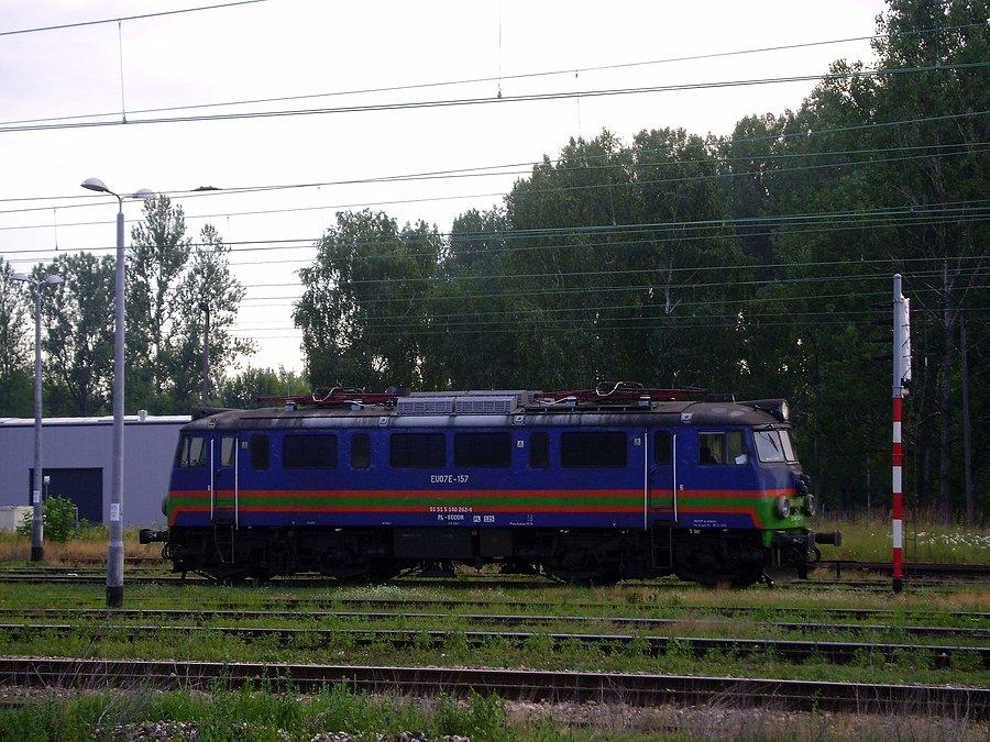 EU07-157 Ecco Rail odpoczywa na stacji Tomaszów Mazowiecki
