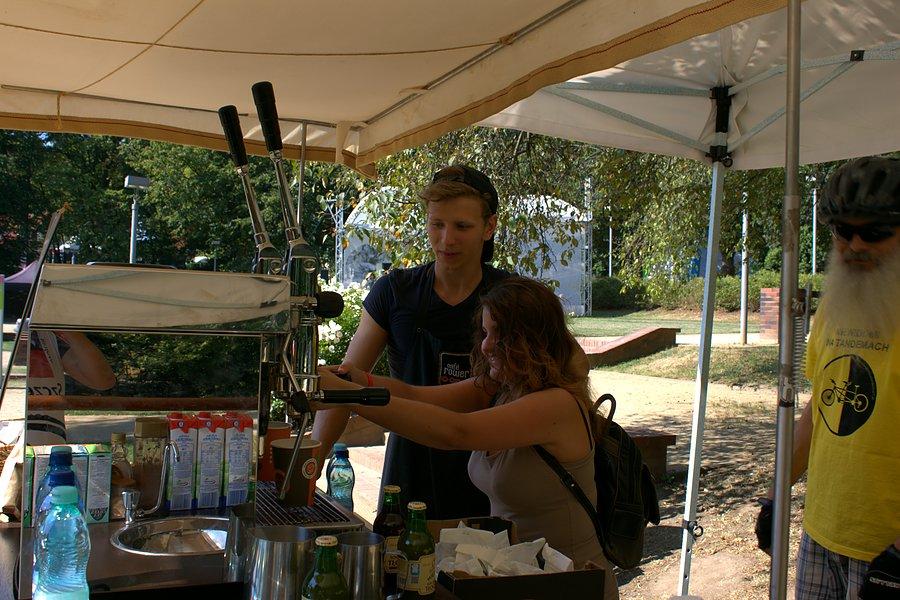 A Monika poznaje Cafe Rower