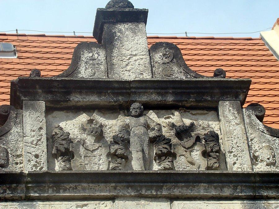 Fragment kościoła w Kromolinie