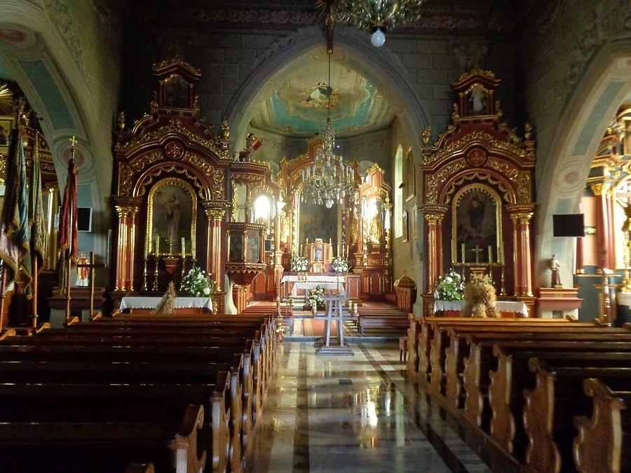 Wnętrze Sanktuarium w Lipnicy