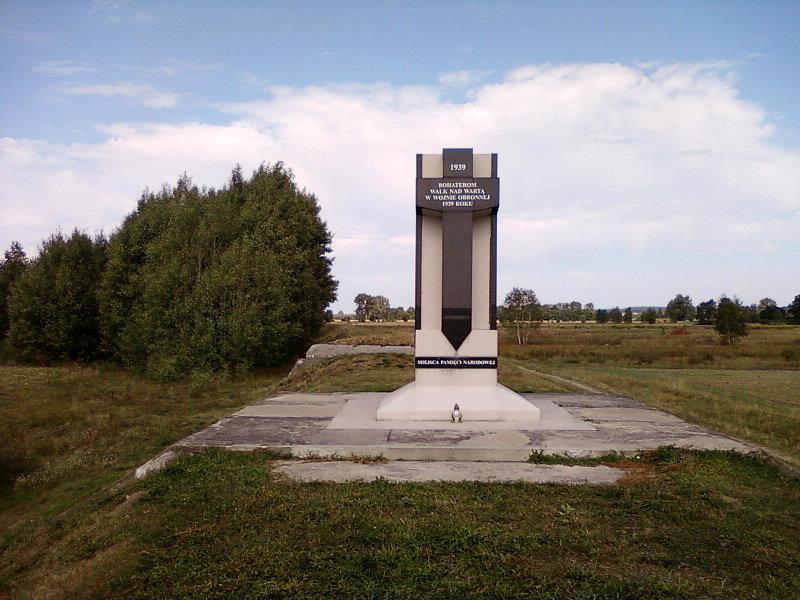 Pomnik nad Wartą