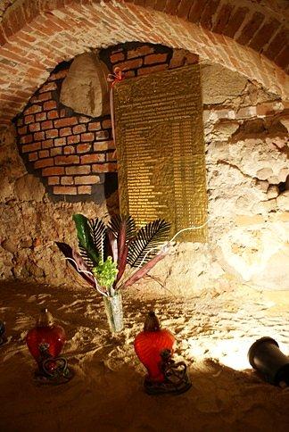 W podziemiach Katedry drohiczyńskiej