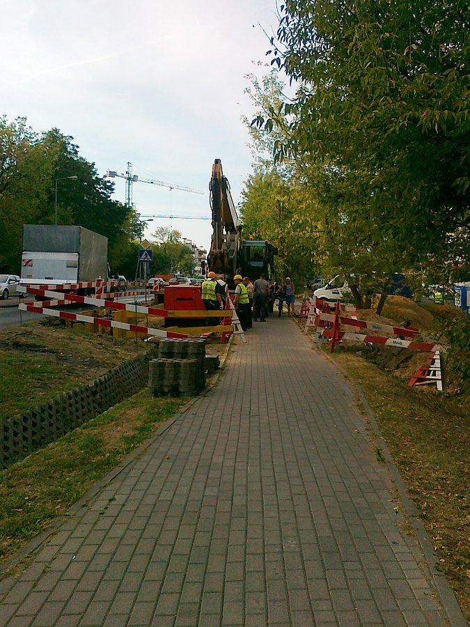 Roboty przy skrzyżowaniu Kaliskiego i Dywizjonu 303