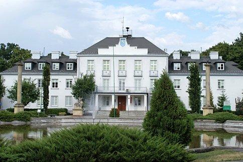 Kozienice - Zespół pałacowo-parkowy