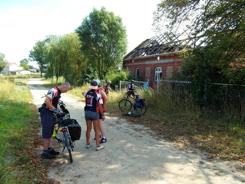 Spalona karczma w Groblenicy