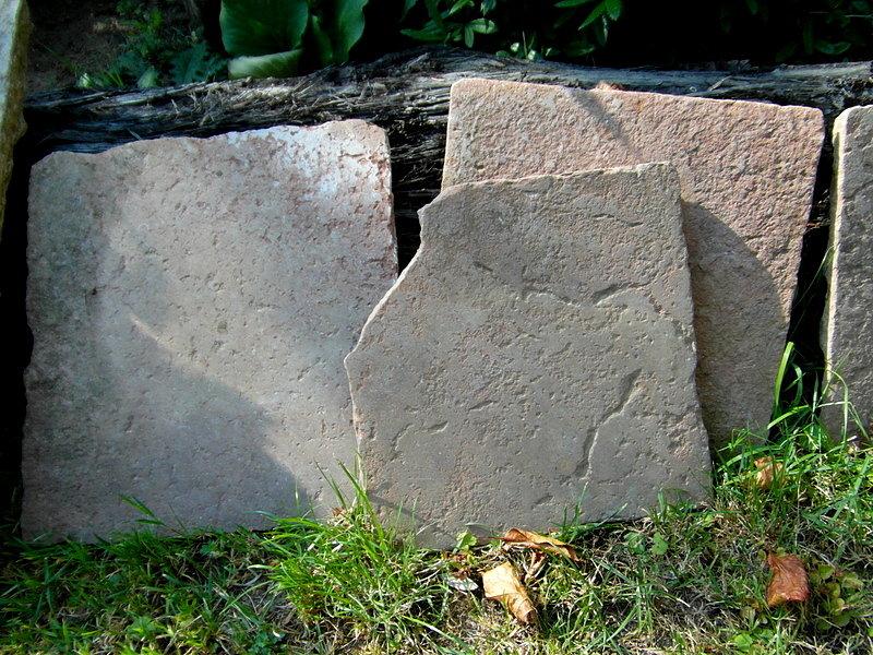Oryginalna posadzka z domu przewoźnika w Grobelnicy
