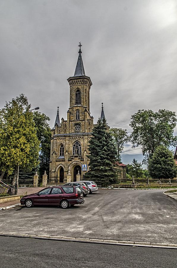 Parafia Świętych Apostołów Piotra i Pawła w Dąbrowie nad Czarną