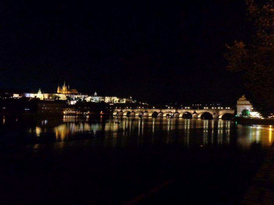 Praga nocą
