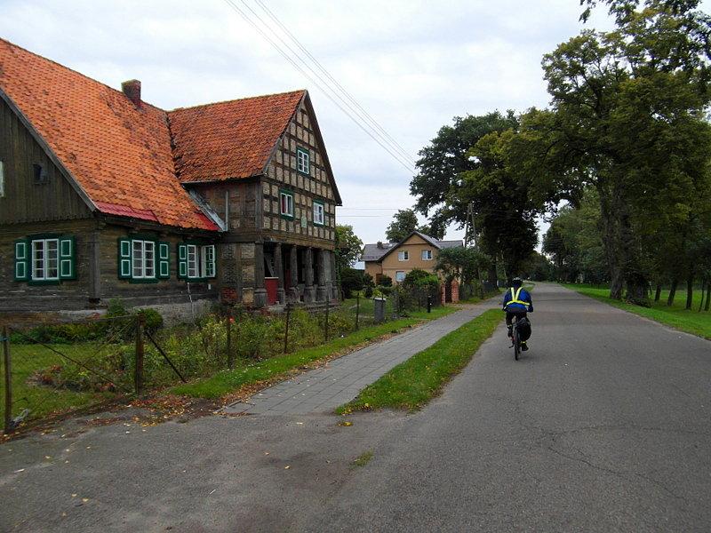 Dom podcieniowy w Gniazdowie