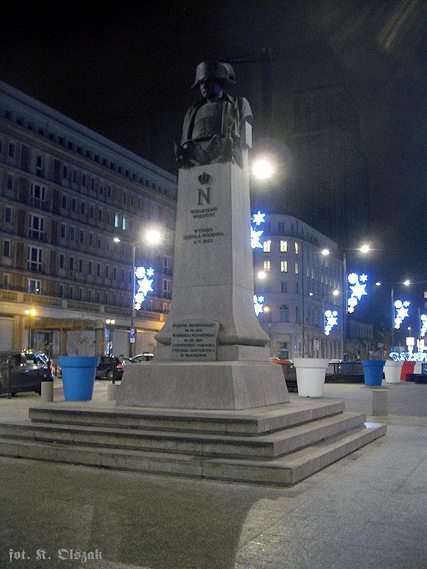 Napoleon z placu Napoleona czyli Wareckiego