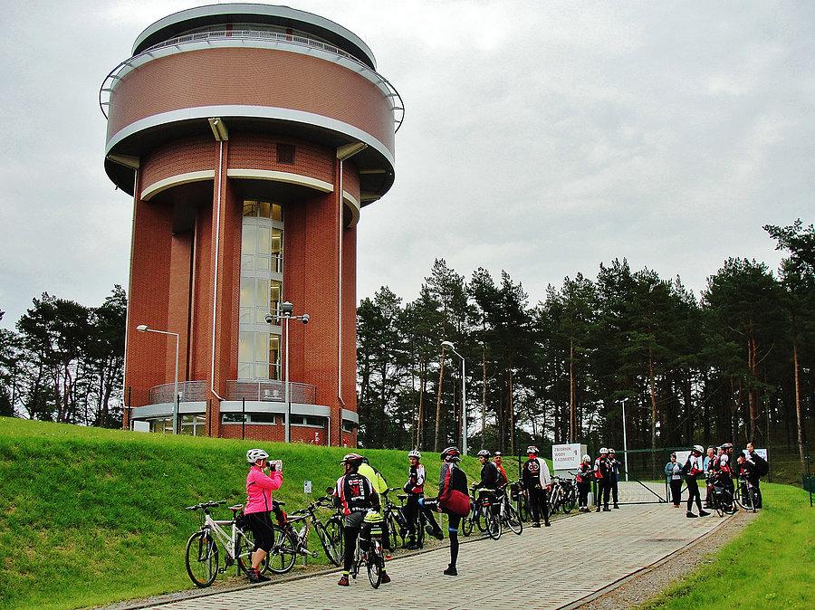 Wycieczka do Sobieszewa, zwiedzić wieżę widokową. Jesteśmy na miejscu - piękny widok