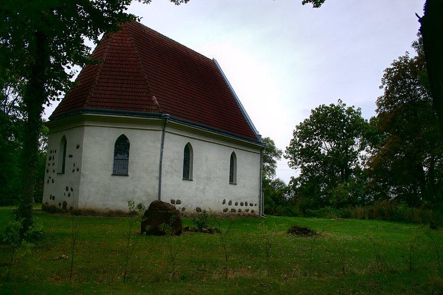 Kościółek w Moskorzynie