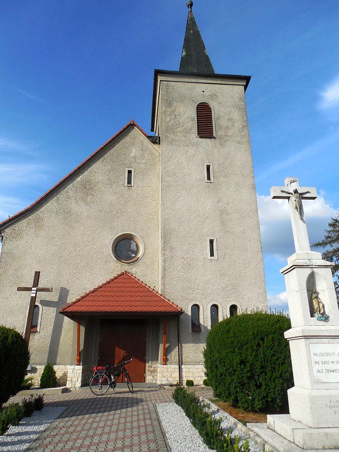 Kościół wezwaniem Najświętszego Serca Pana Jezusa w Wojsce