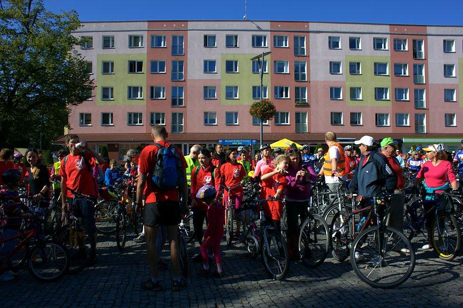 A na Rynku już tłum rowerzystów