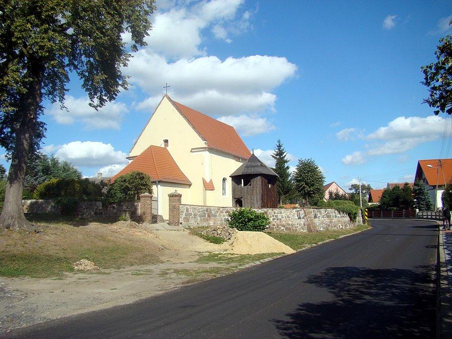 Kościół z 1768 r. w Goli