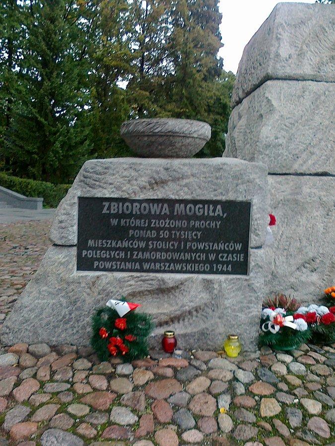 Teraz jest już tablica pamiątkowa