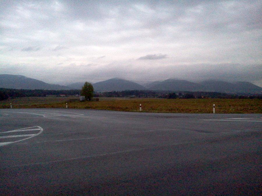 Beskidy w chmurach